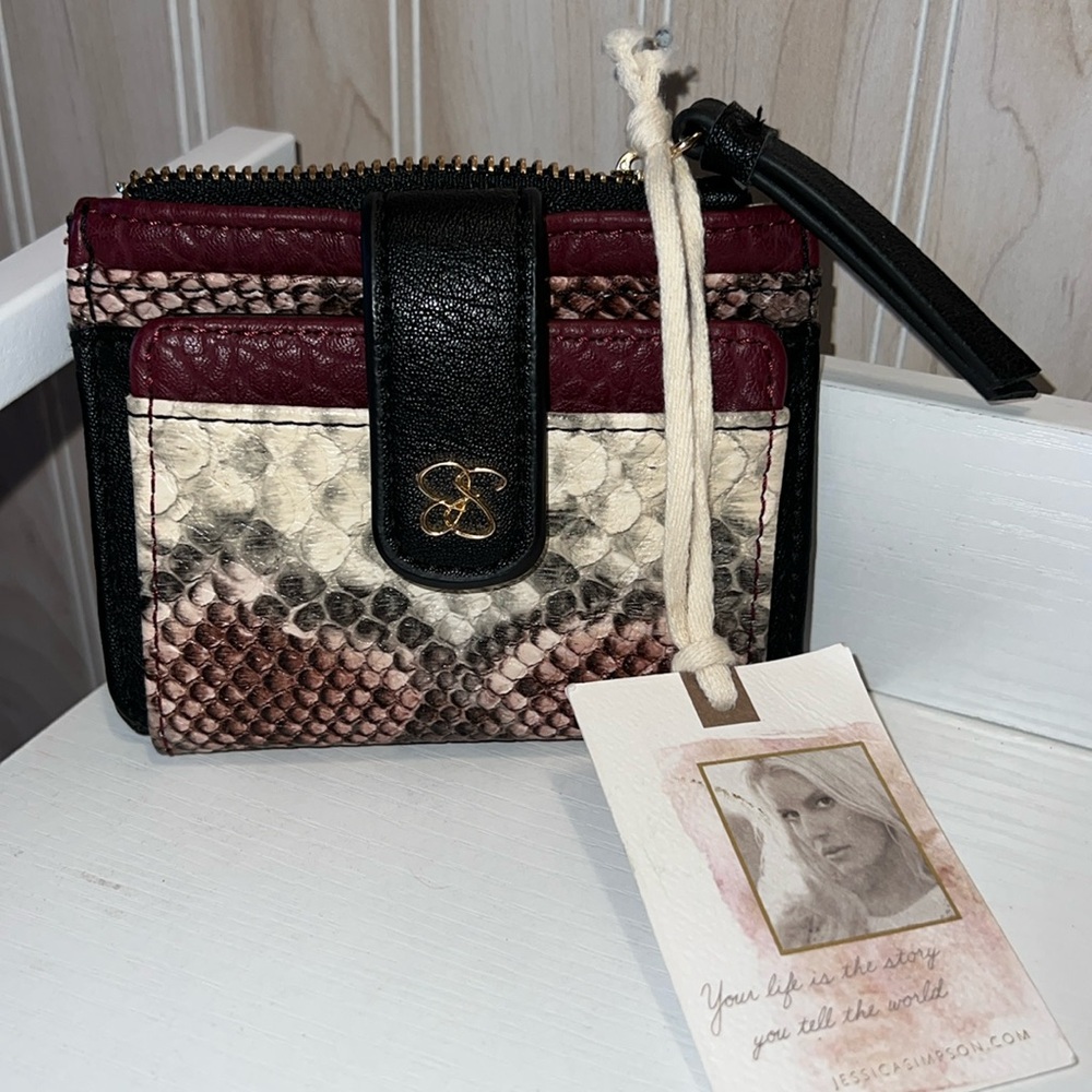 Jessica Simpson Snake skin snap wallet NWT - Picture 1 of 4